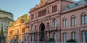 Nova vlada, meso in živali